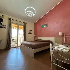 La Scala Sul Giardino Bed & Breakfast