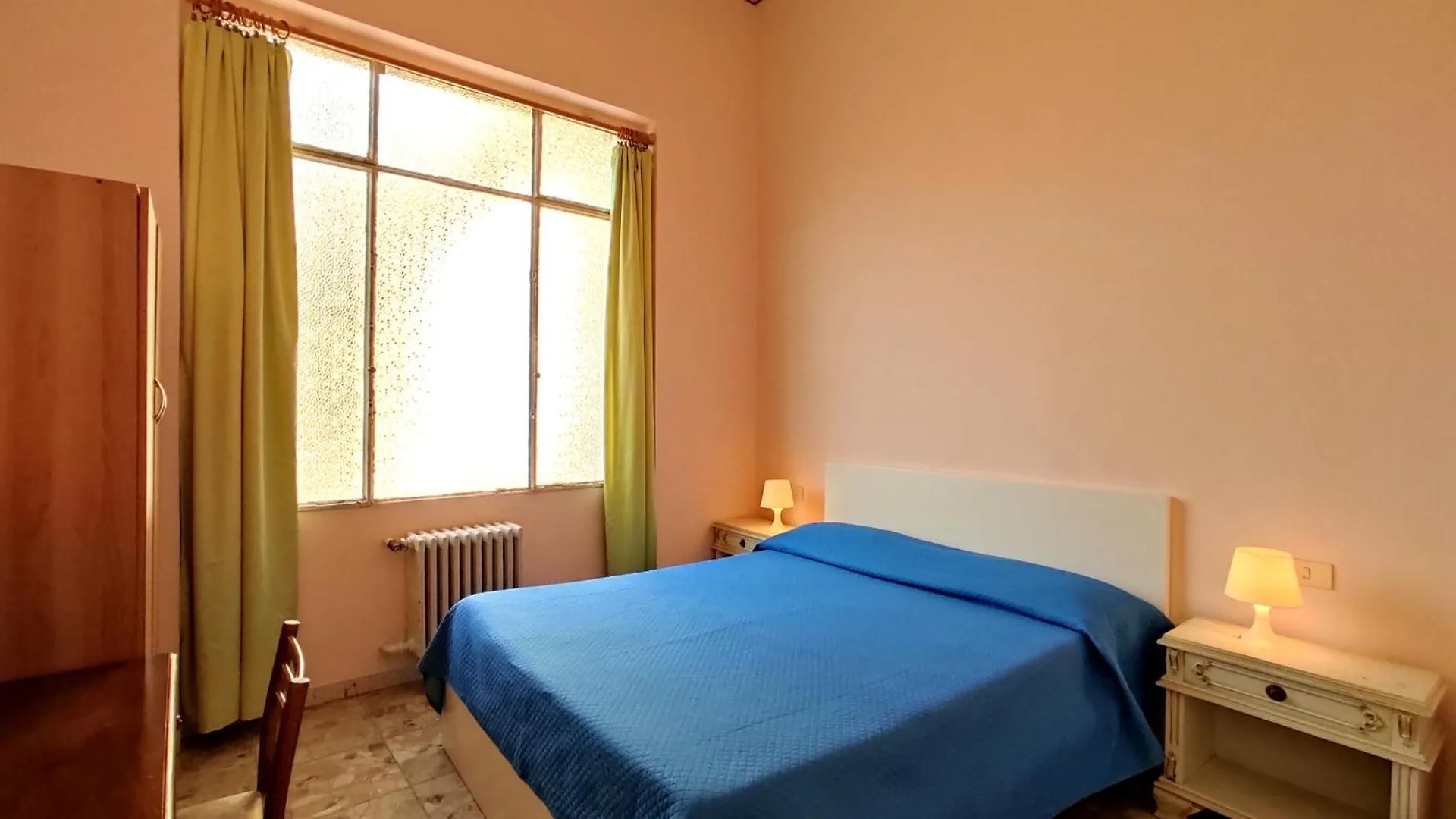 Hotel Rita Major Firenze 2*,  Olaszország